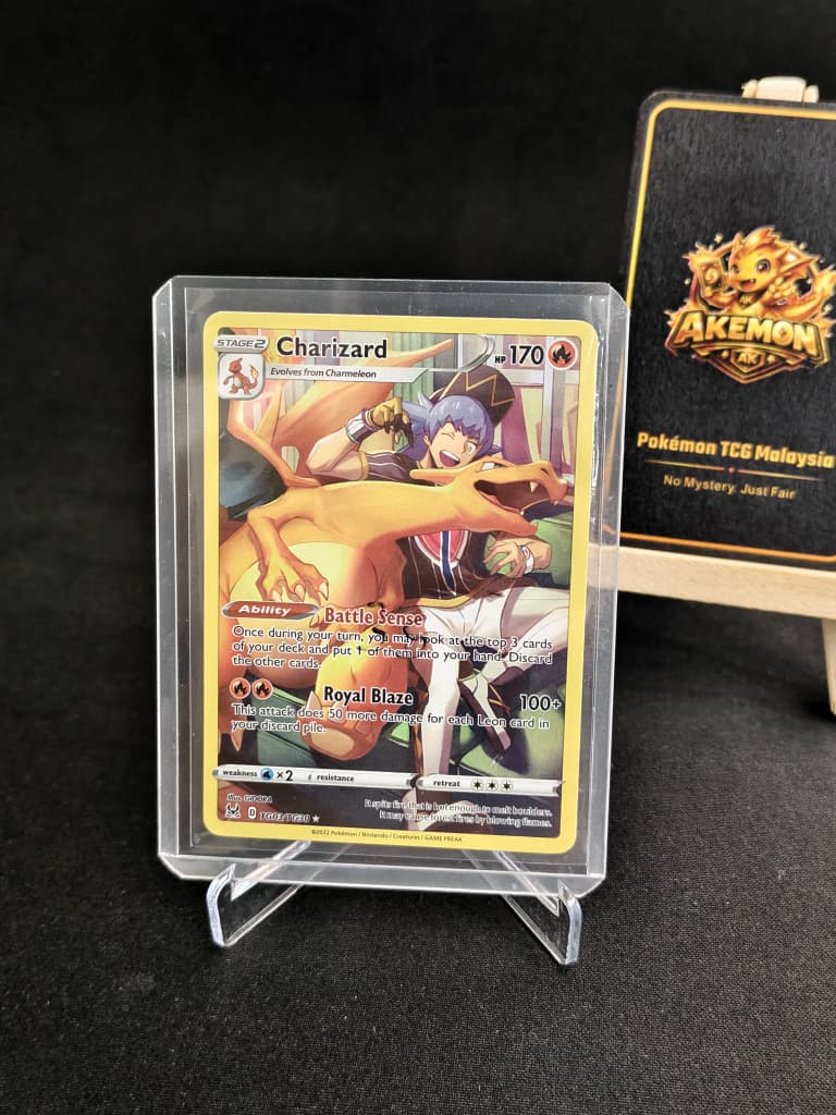 Charizard TG03/TG30 Lost Origin Trainer Gallery Ultra Rare Raw Cards